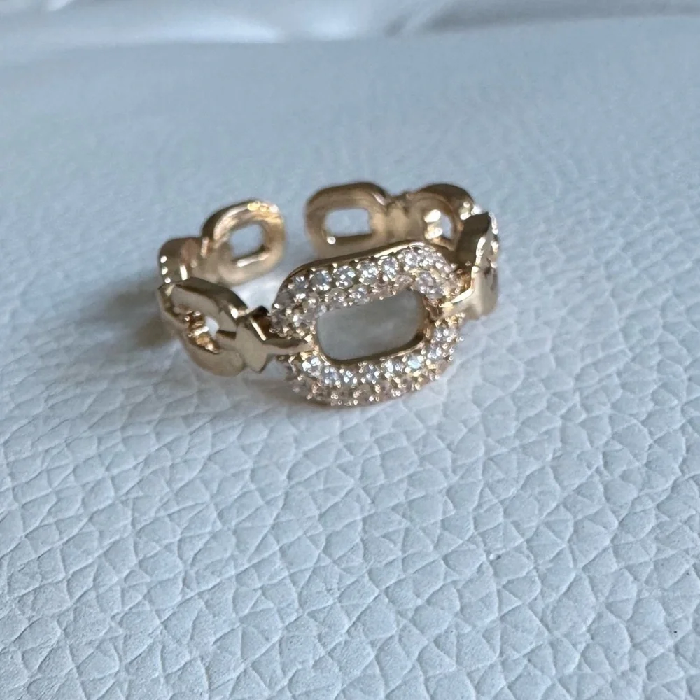 Gold Tone and Rhinestone Chain Link Hollow Adjustable Ring New